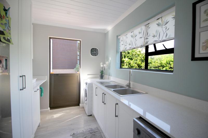 3 Bedroom Property for Sale in Outeniqua Strand Western Cape